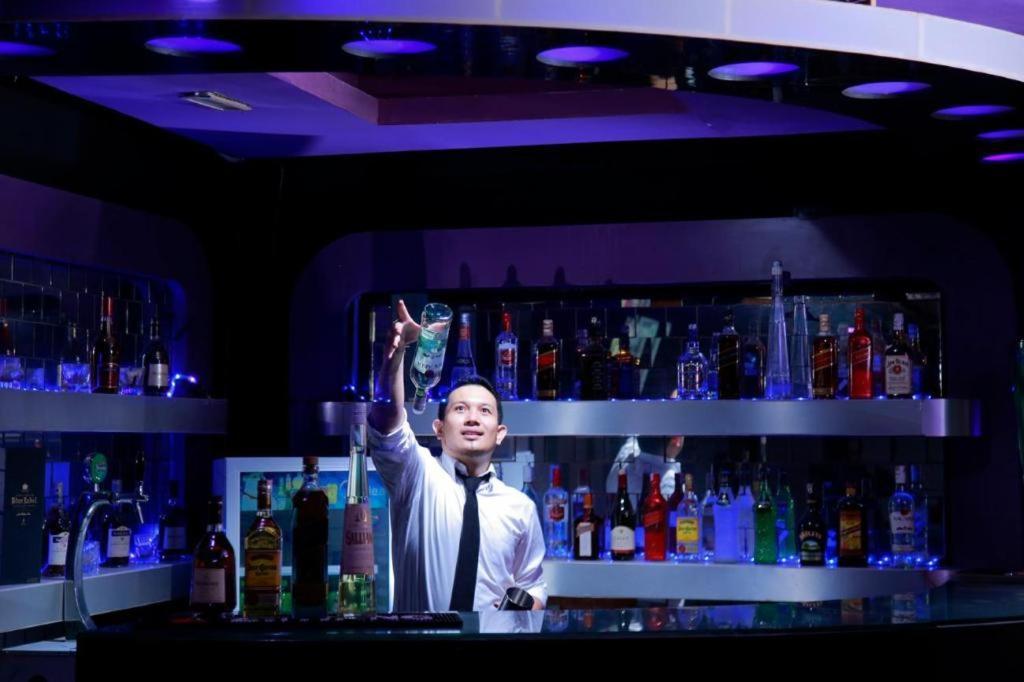 Grand Hotel ジャンビ エクステリア 写真